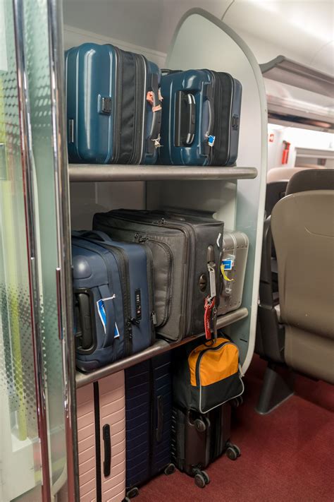 travelling on eurostar with luggage